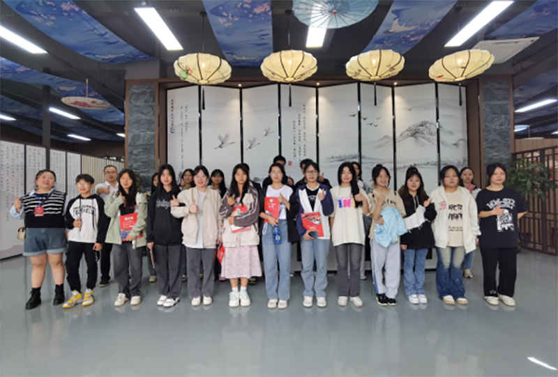 “邵阳红”中医药膳科普教育研学基地在天香生物产业园启动