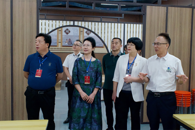 “邵阳红”中医药膳科普教育研学基地在天香生物产业园启动