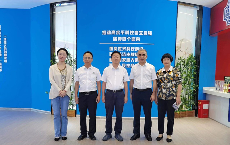 省政协农业农村委领导与邵阳市政协相关领导走访邵阳红出货仓天香生物产业园