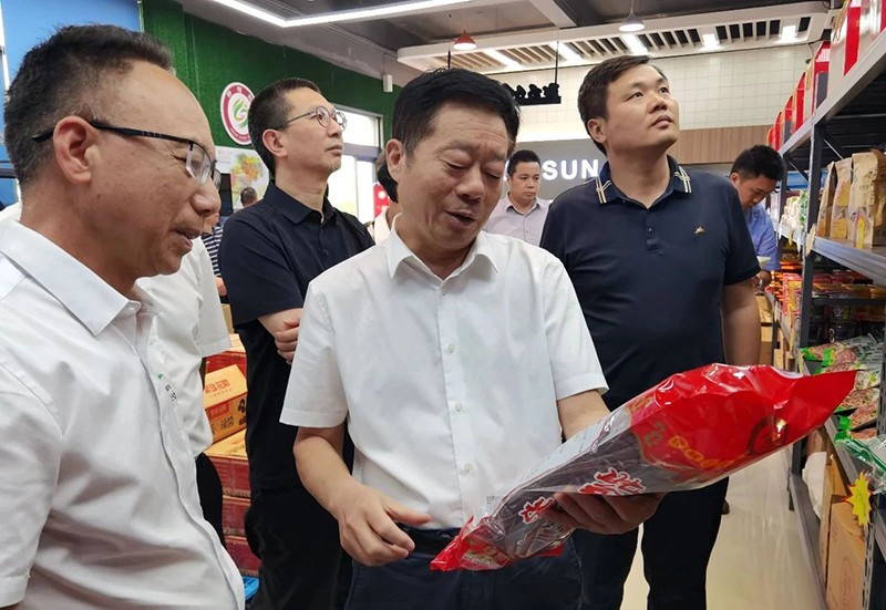 省政协农业农村委领导与邵阳市政协相关领导走访邵阳红出货仓天香生物产业园