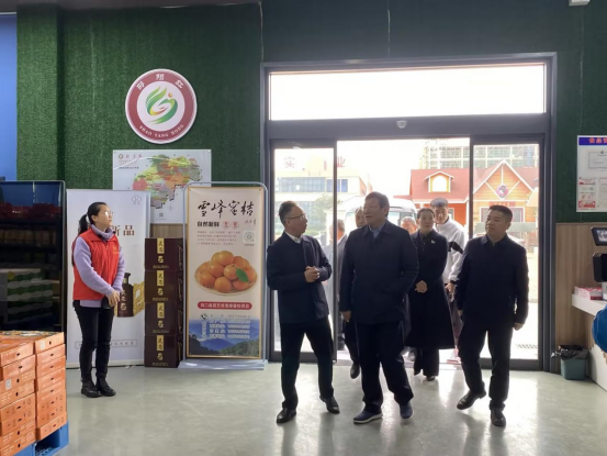 华学健市长莅临天香生物考察调研