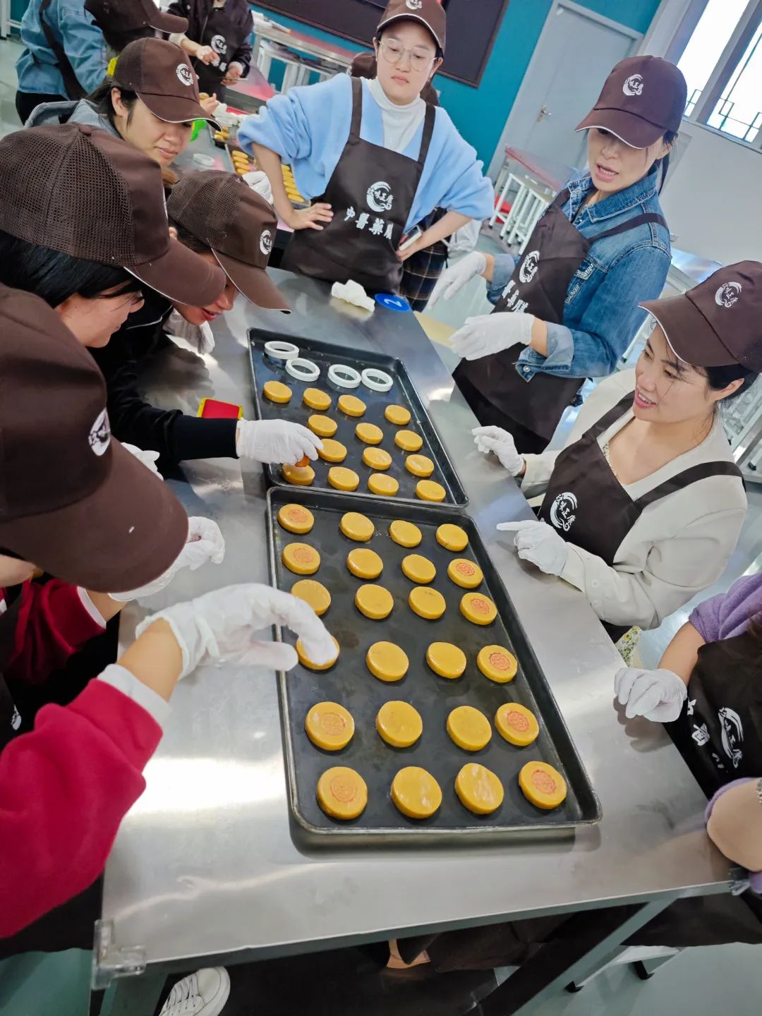 邵阳学院附属第二医院团建秋游拓展活动在天香生物紫色健康产业园盛大启航