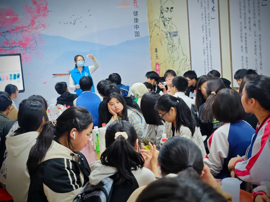 双清区“爱心护航，助梦成长”