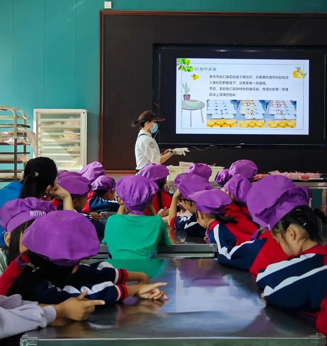 双清区“爱心护航，助梦成长”