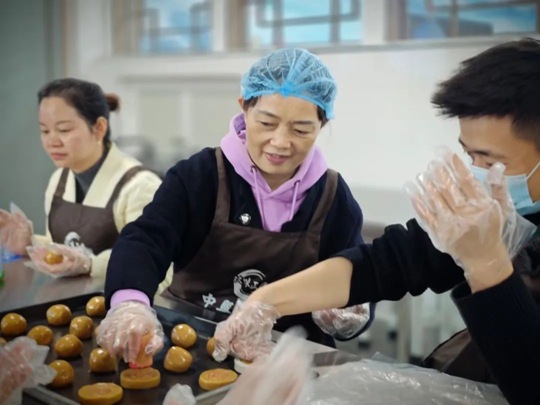 “财信人寿邵阳中支工会活动”在天香大健康产业园圆满举行